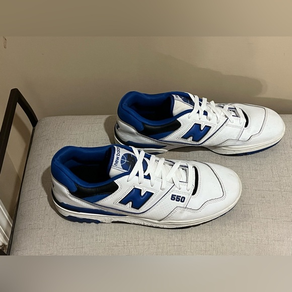 New Balance 550 White and Royal Blue Athletic Shoes? size 12 - Picture 3 of 13